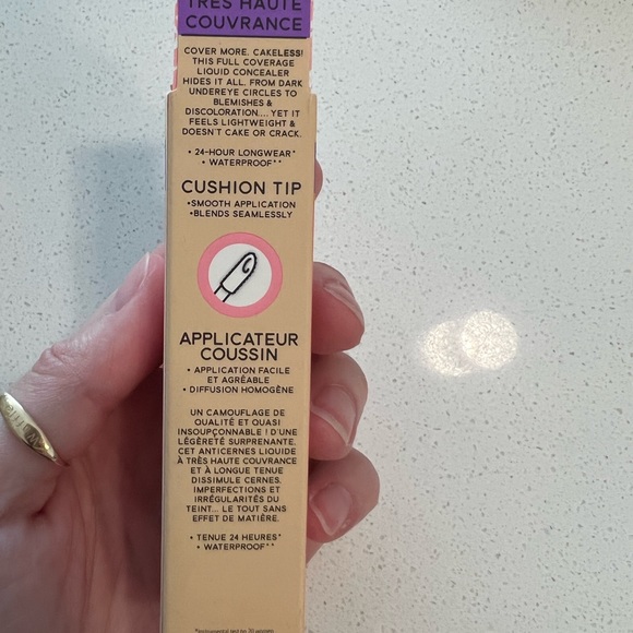 Benefit Boi-ing cakeless concealer - Picture 3 of 4